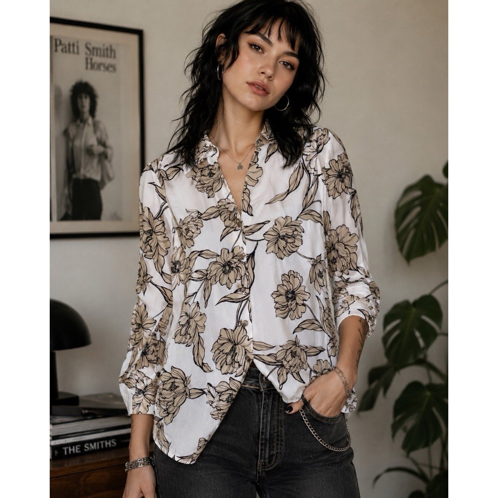 14th & Union Floral Button-Down Long Sleeve Women's Med Neutral Boho Work Wear